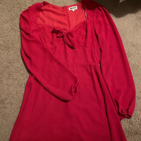 Dress - Picture 1 of 2